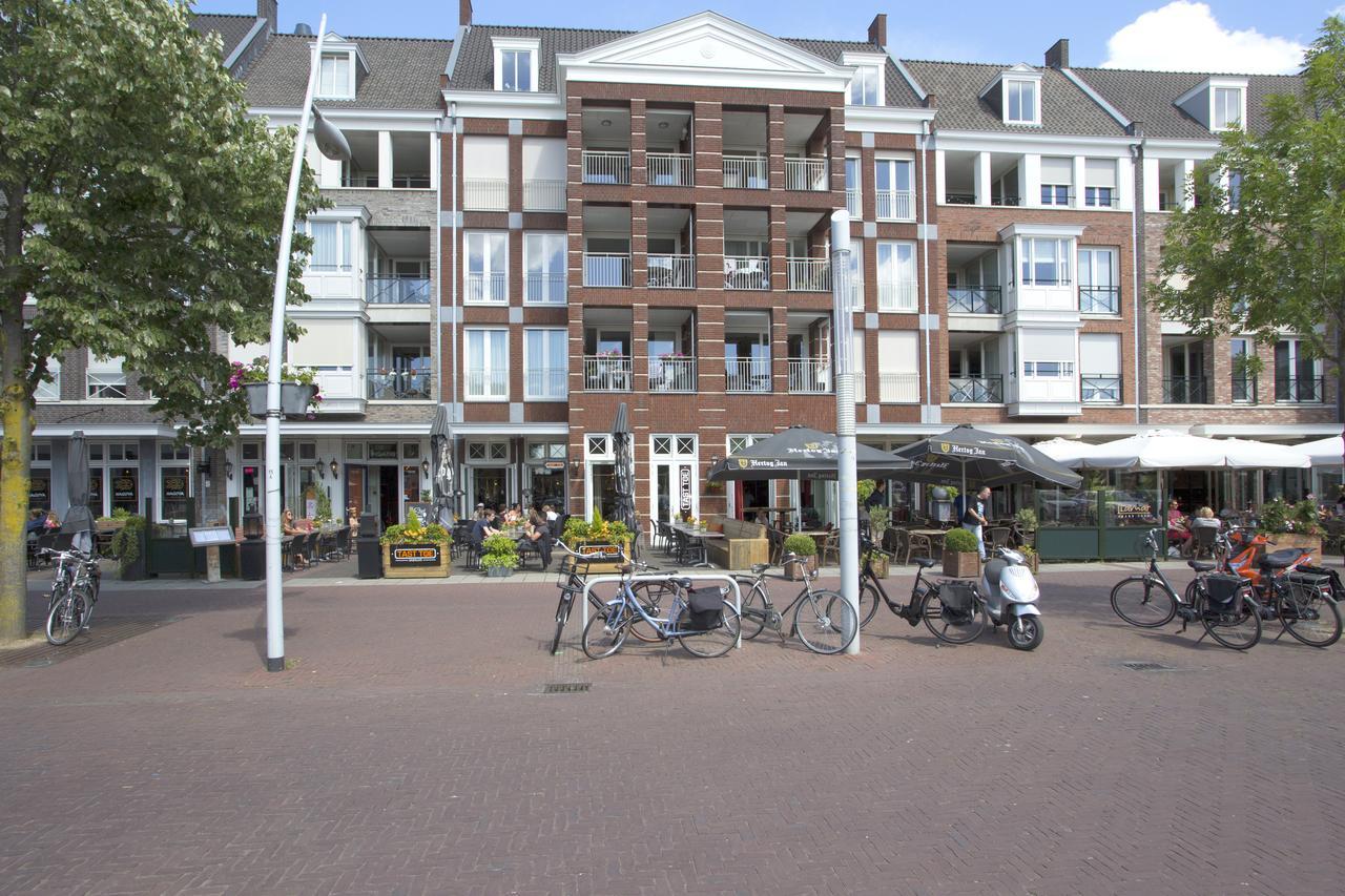 Hotel Bladel Bagian luar foto