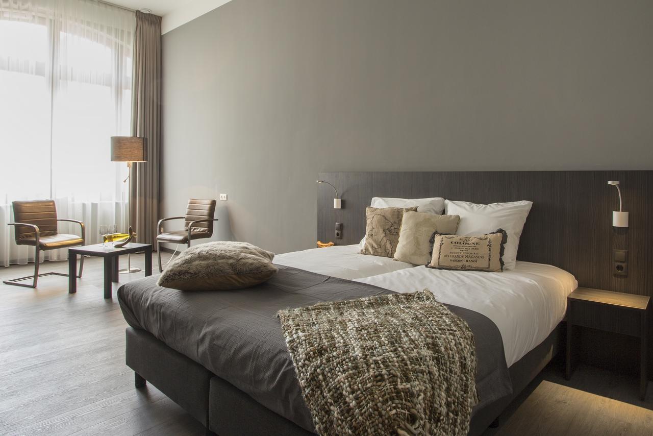 Hotel Bladel Bagian luar foto
